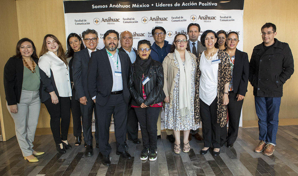 Estudios institucionales, organizacionales y comunicación