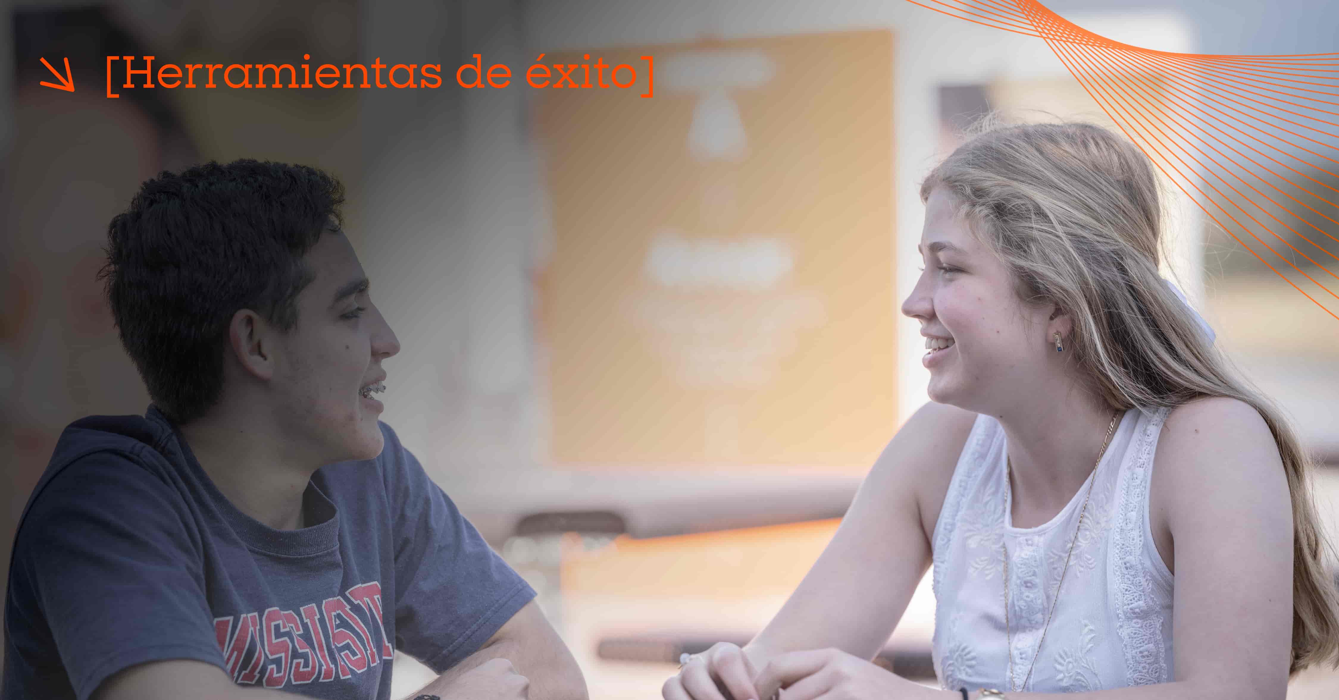 alumnos ejerciendo sus habilidades comunicativas