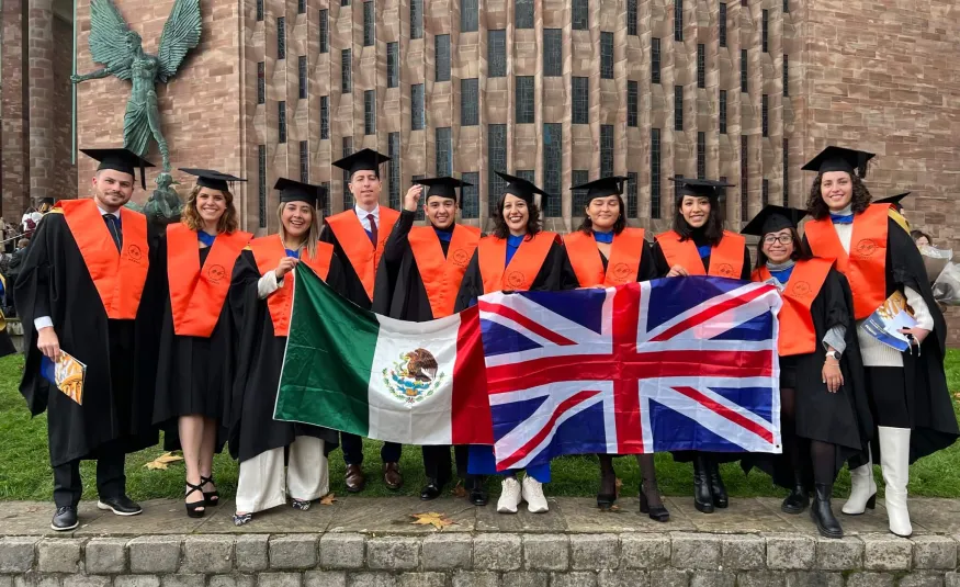 Se gradúa la primera generación Coventry Anáhua