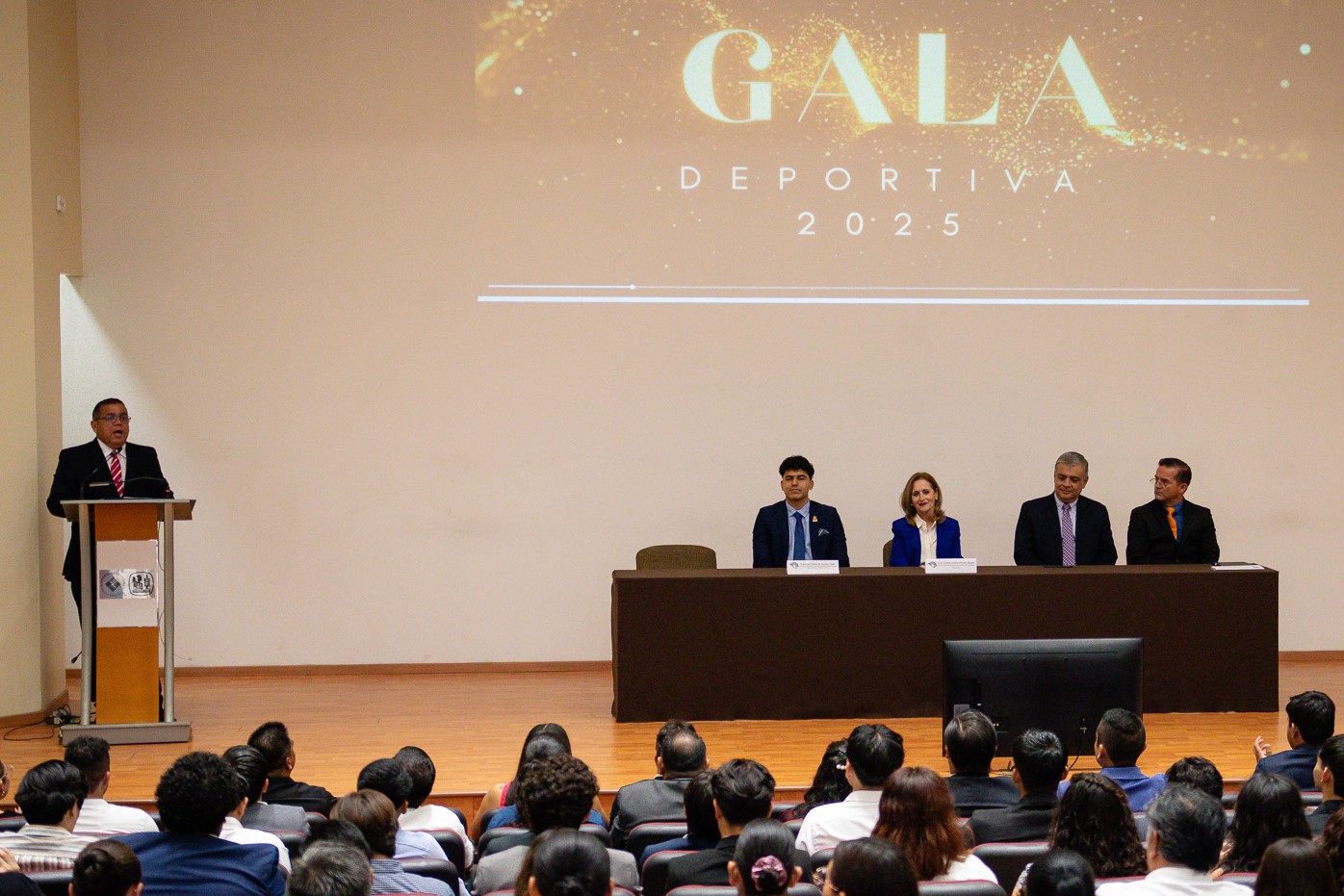 Presidium de la Gala Deportiva 2025.