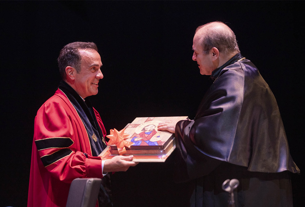 Discurso en la Graduación de Licenciatura: Ciencias del Deporte, Economía y Negocios, Responsabilidad Social 2025