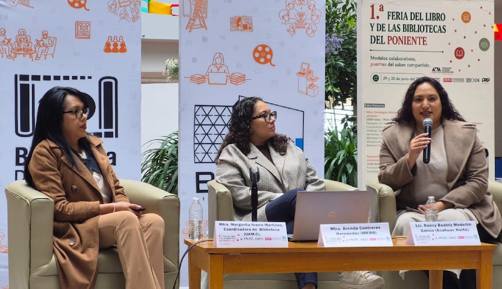 Participamos en la primera Feria del Libro y de las Bibliotecas del Poniente
