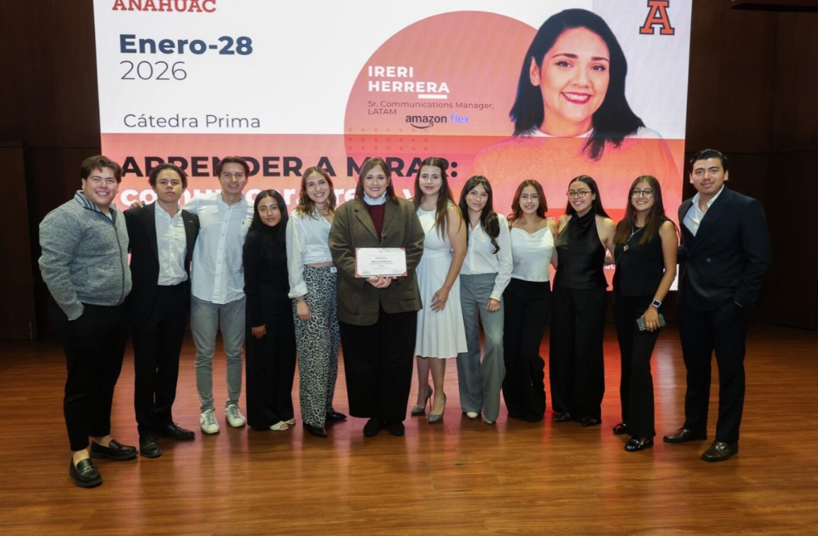 Especialista de Amazon Flex reta paradigmas de la comunicación con IA