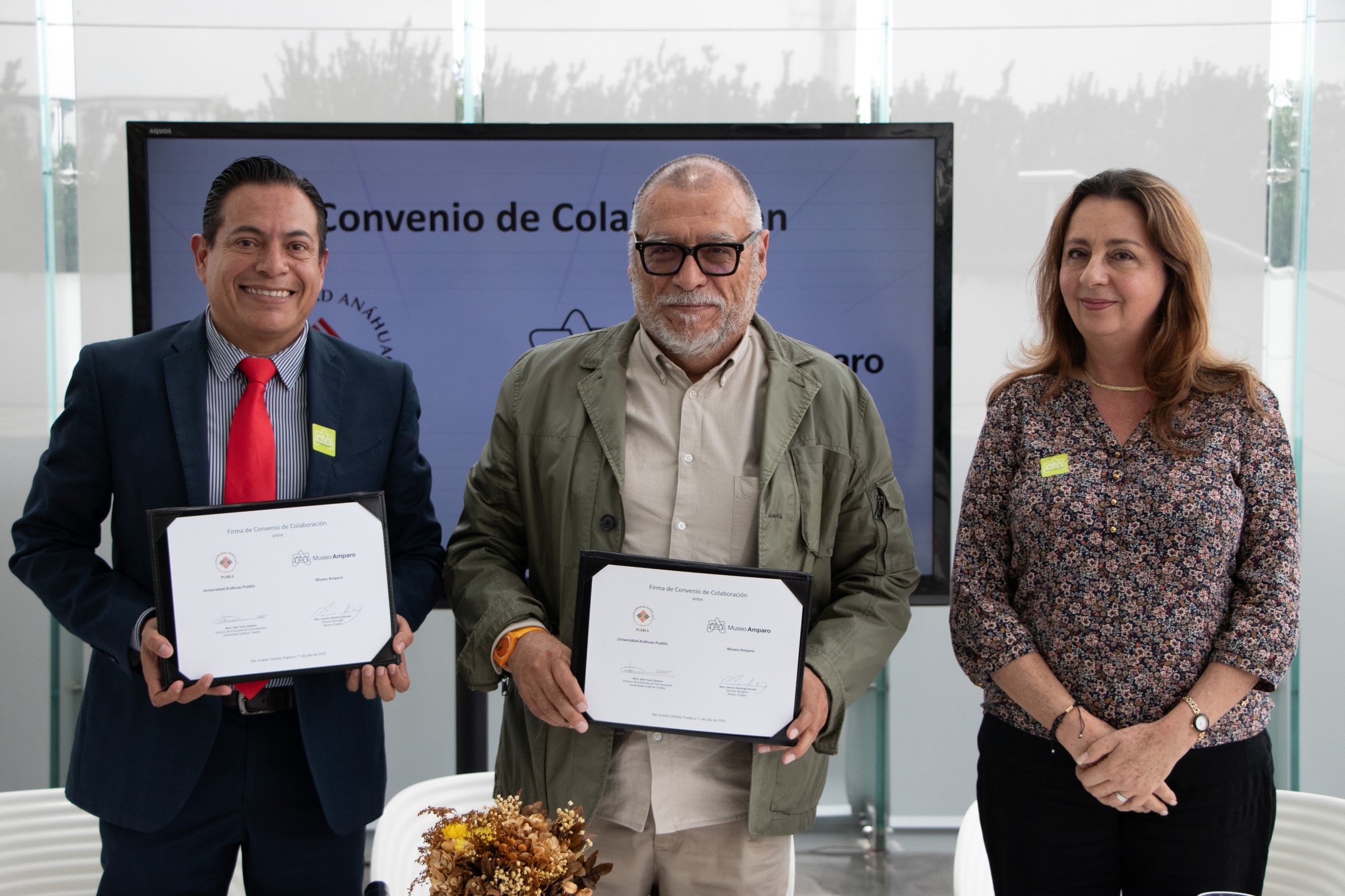 Anáhuac Puebla firma convenio con Museo Amparo