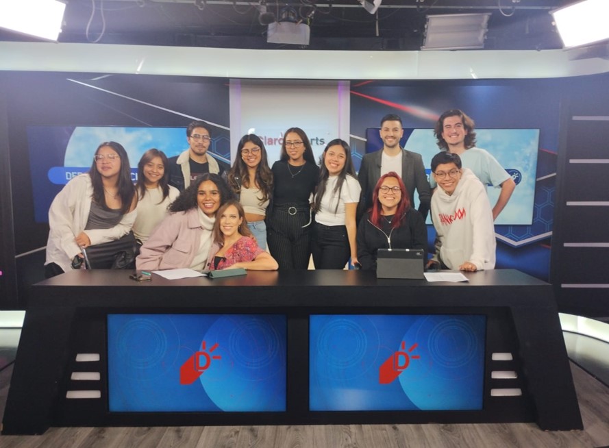 Alumnos de la Anáhuac Puebla impulsan su formación académica con acercamiento a medios de comunicación