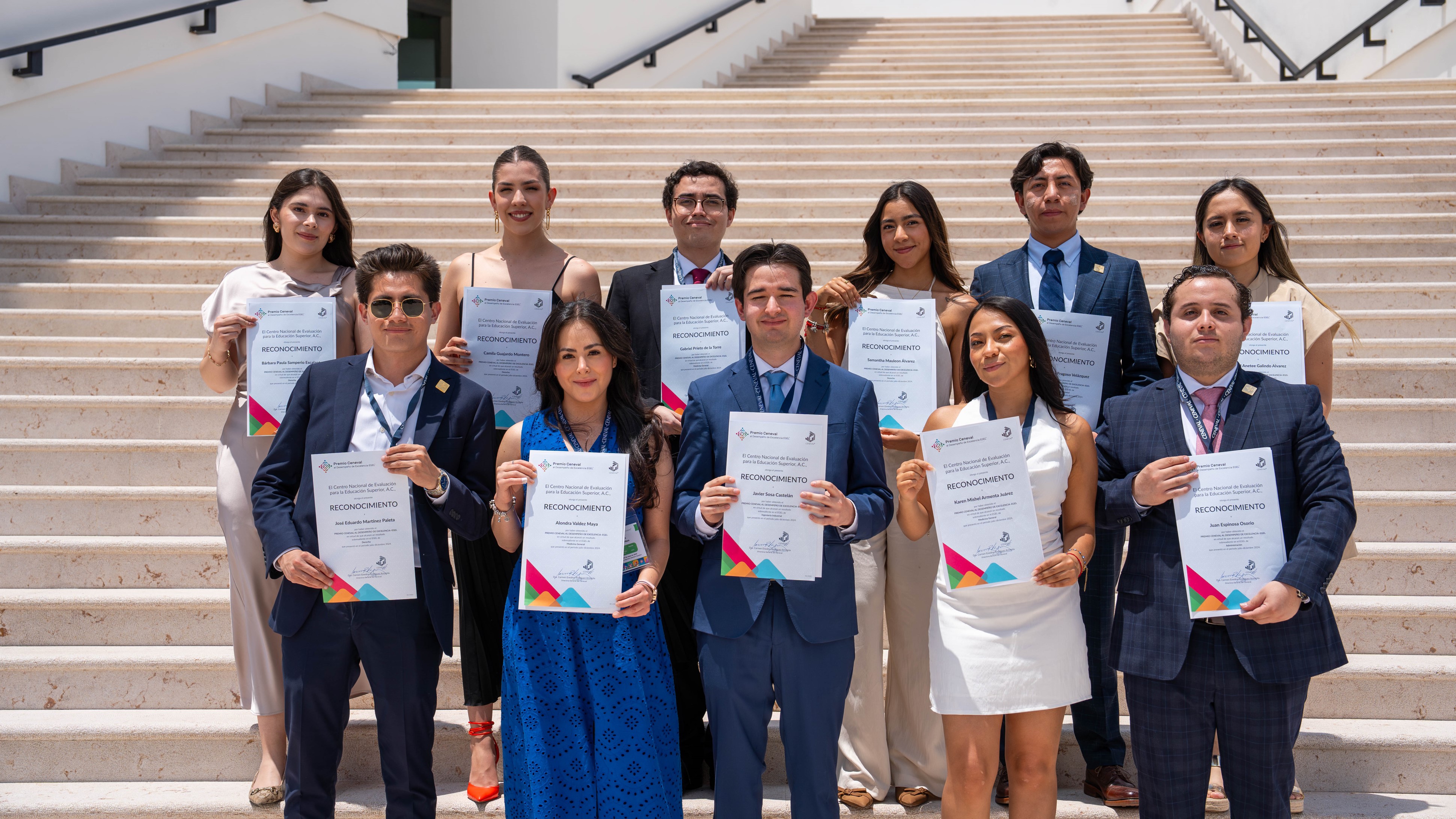 Egresados de la Anáhuac Puebla destacan en el EGEL
