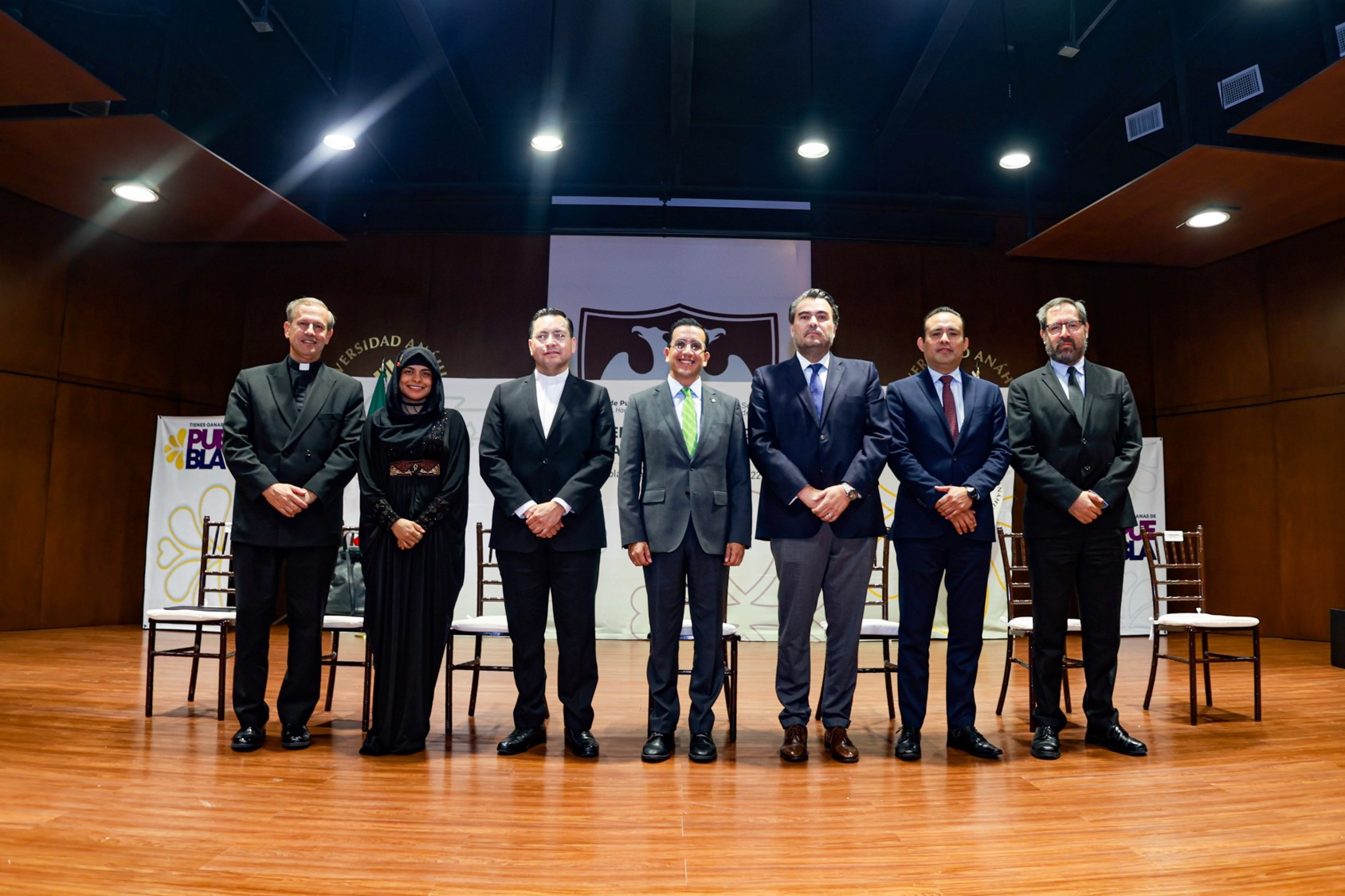 Privilegia SEGOB diálogos de diversidad religiosa por la paz en la Anáhuac Puebla