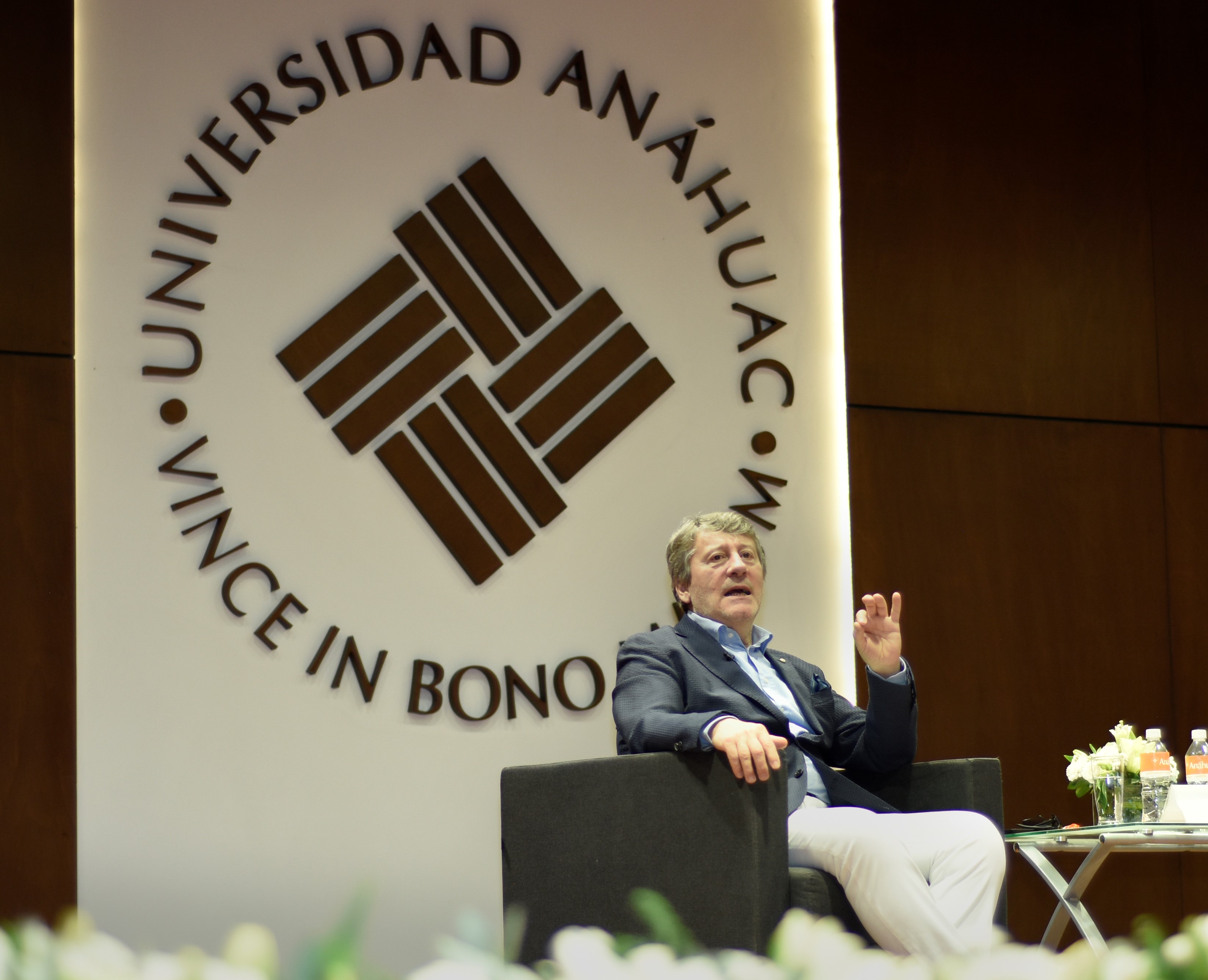 Congreso Internacional de Psicoterapia Postmoderna en la Universidad Anáhuac Puebla