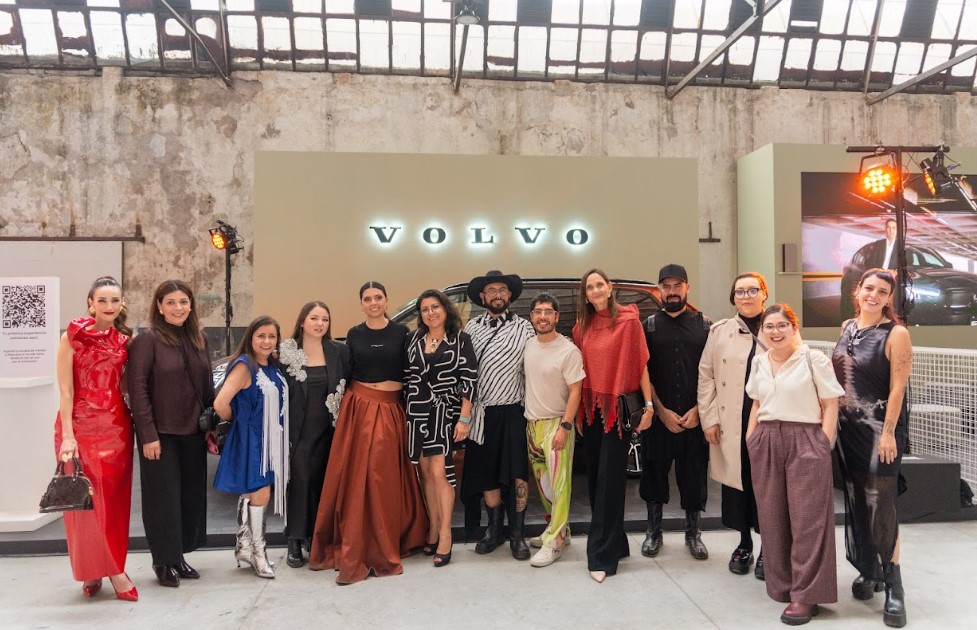 Egresada de la Anáhuac Puebla destaca en Volvo Fashion Week México 2025