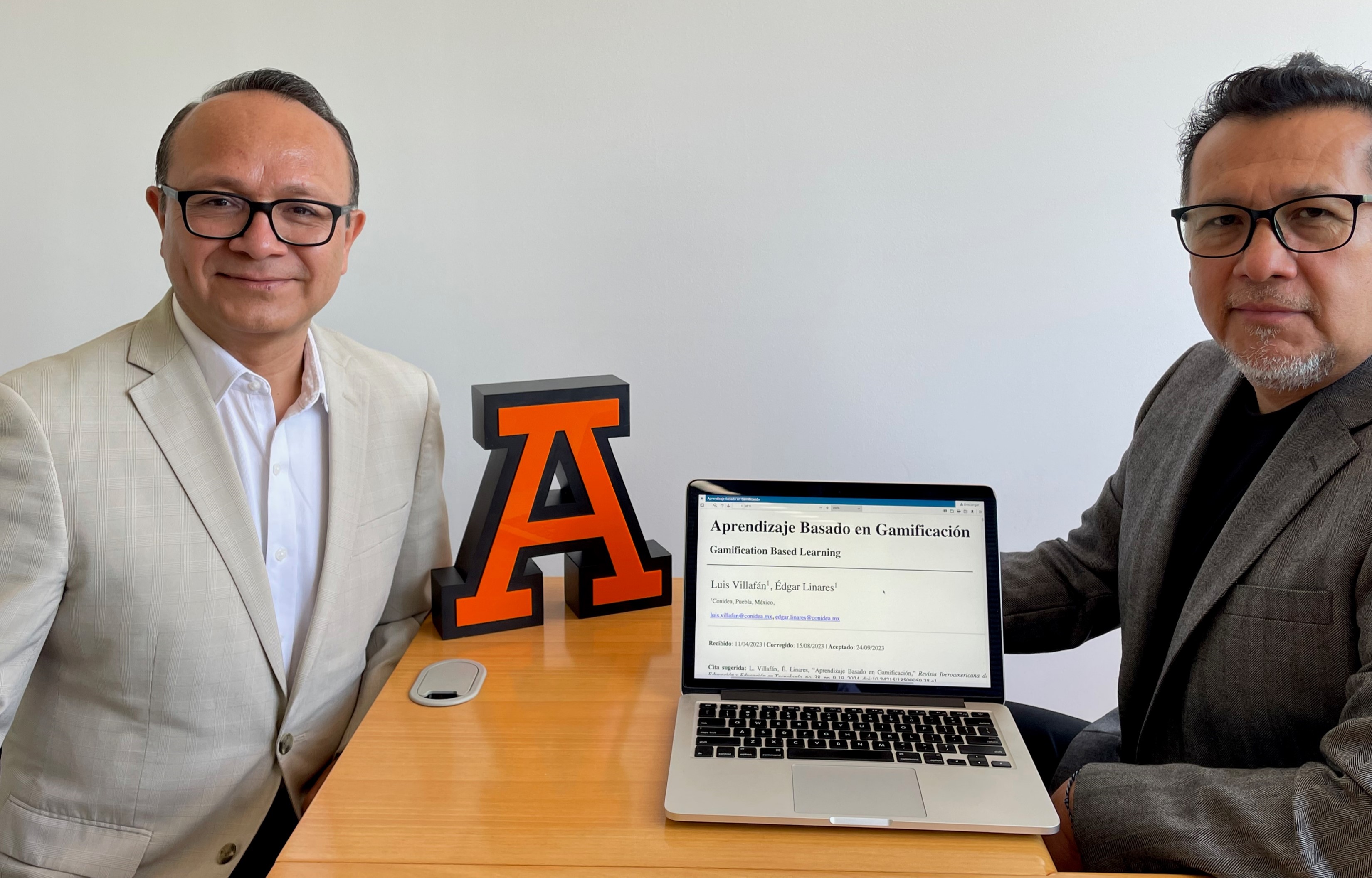 Académico de la Anáhuac Puebla destaca publicación sobre Gamificación