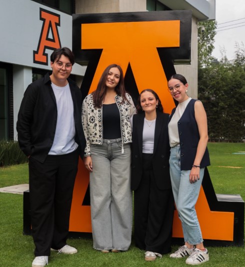 Estudiantes de la Anáhuac Puebla presentes en la Bienal de Arquitectura de Venecia 2025