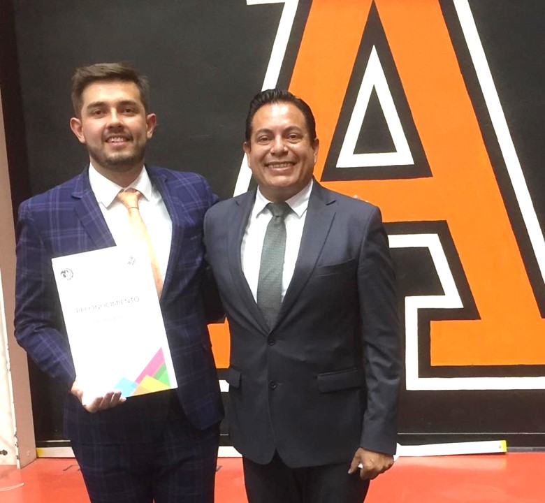 Egresado de la Anáhuac Puebla recibe Premio Nacional Egel Ceneval