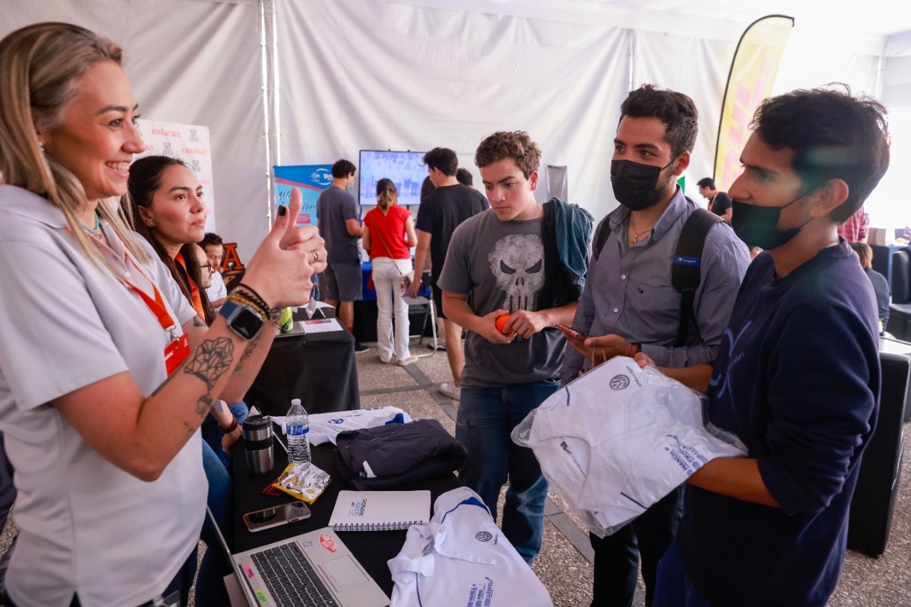 Crean alianzas para abrir oportunidades en “ReclutAnáhuac” Feria del Empleo 2022