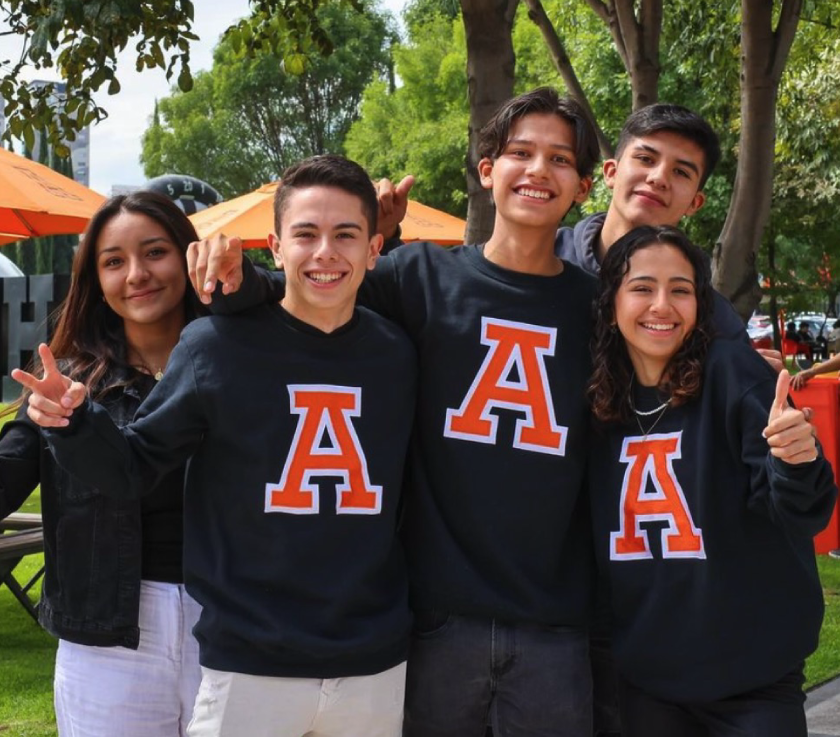 Equipo del Centro de Atención Estudiantil