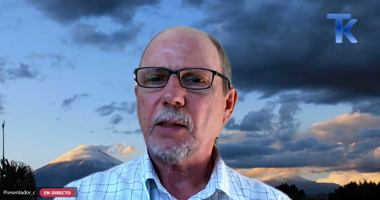 Thomas Karig dialoga con alumnos de la Anáhuac Puebla