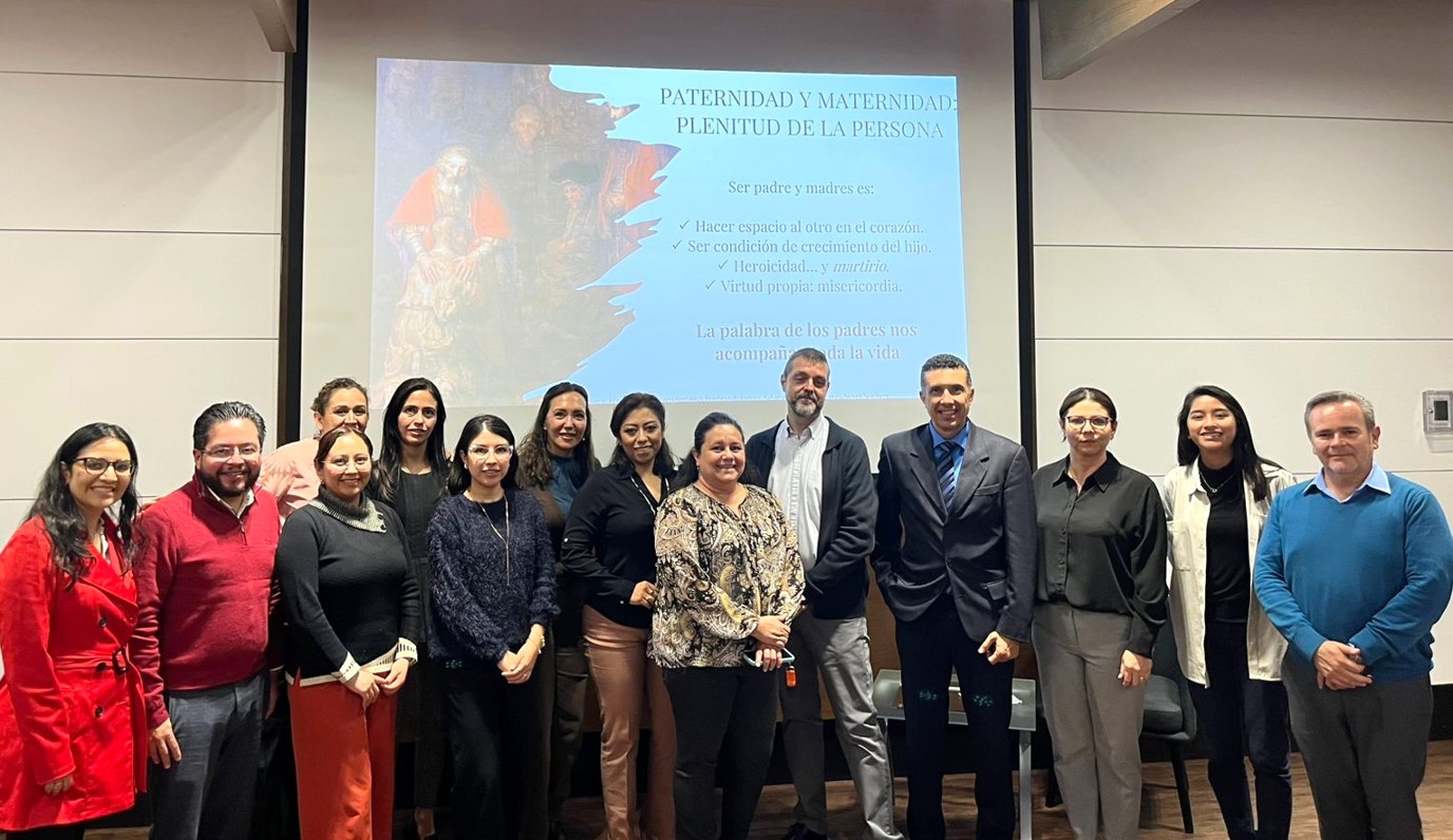 ACOMPAÑAMIENTO-EDUCAR-CON-AMOR