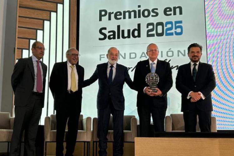 DR-RUIZ-ARGÜELLES-RECONOCIMIENTO-ANÁHUAC