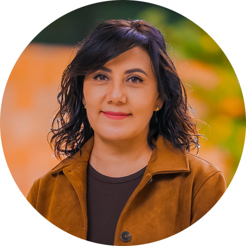 Dra. Adriana Morales Vázquez