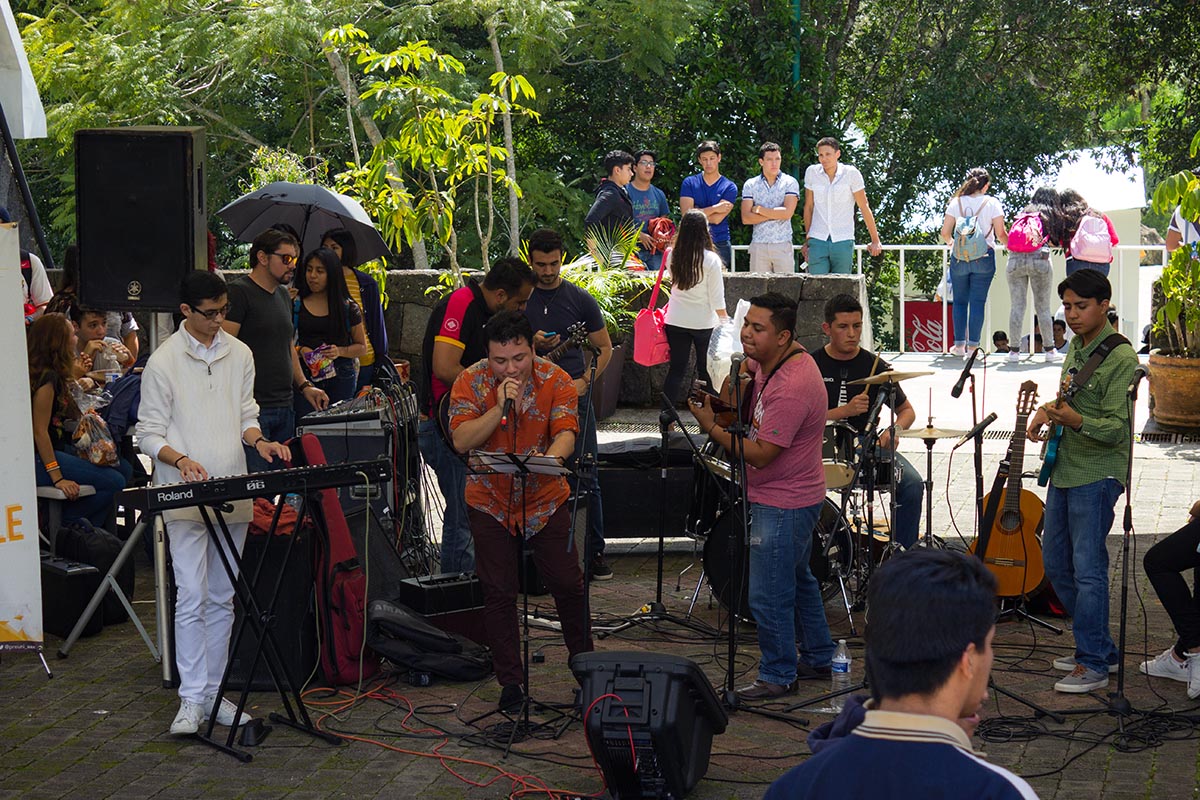 24 / 28 - Los alumnos Anáhuac contagian de entusiasmo el Campus Visit 24 / 28 - Los alumnos Anáhuac contagian de entusiasmo el Campus Visit