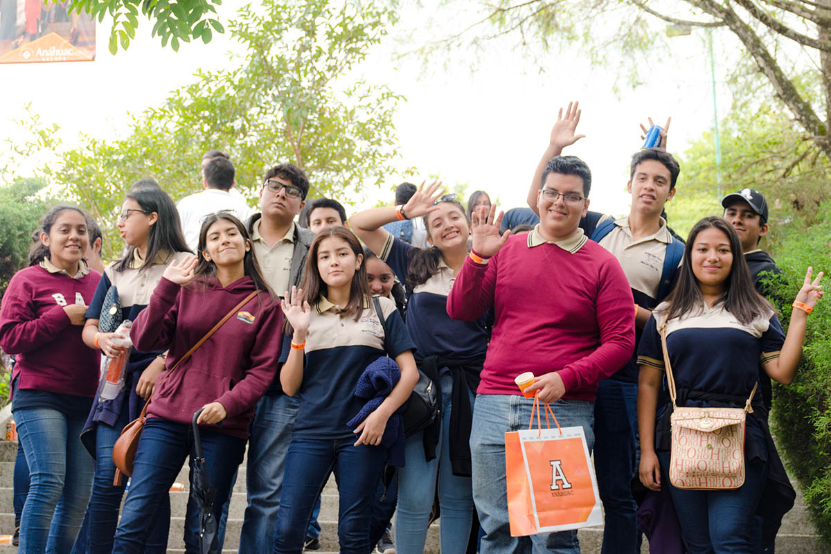 25 / 28 - Los alumnos Anáhuac contagian de entusiasmo el Campus Visit 25 / 28 - Los alumnos Anáhuac contagian de entusiasmo el Campus Visit