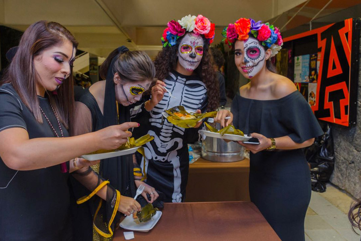 10 / 12 - La Visita de las Catrinas