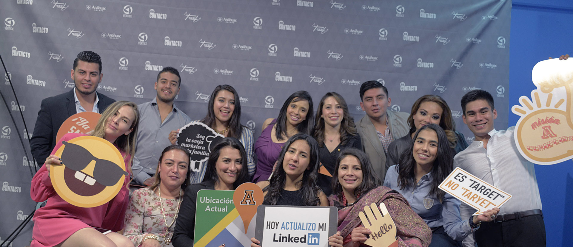 Enhorabuena a los alumnos de Posgrado de la Escuela de Comunicación
