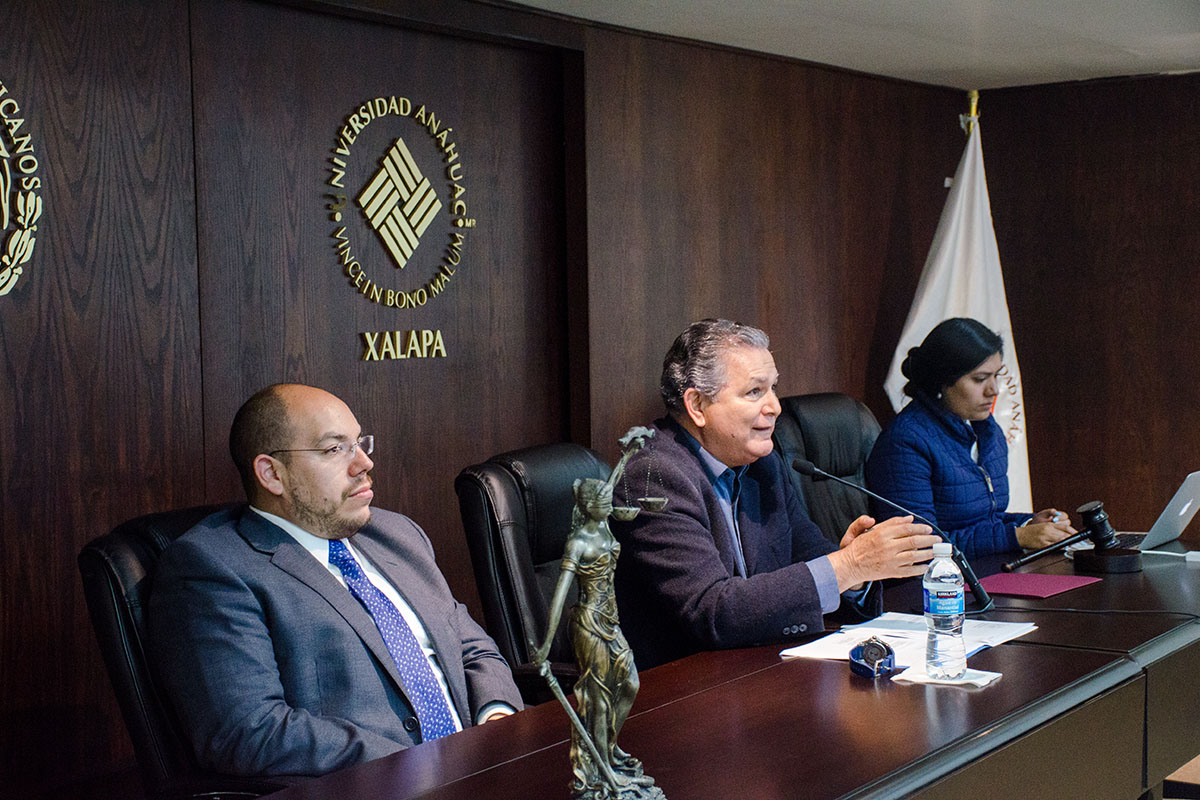 1 / 4 - Tratados y Contratos Internacionales 1 / 4 - Tratados y Contratos Internacionales