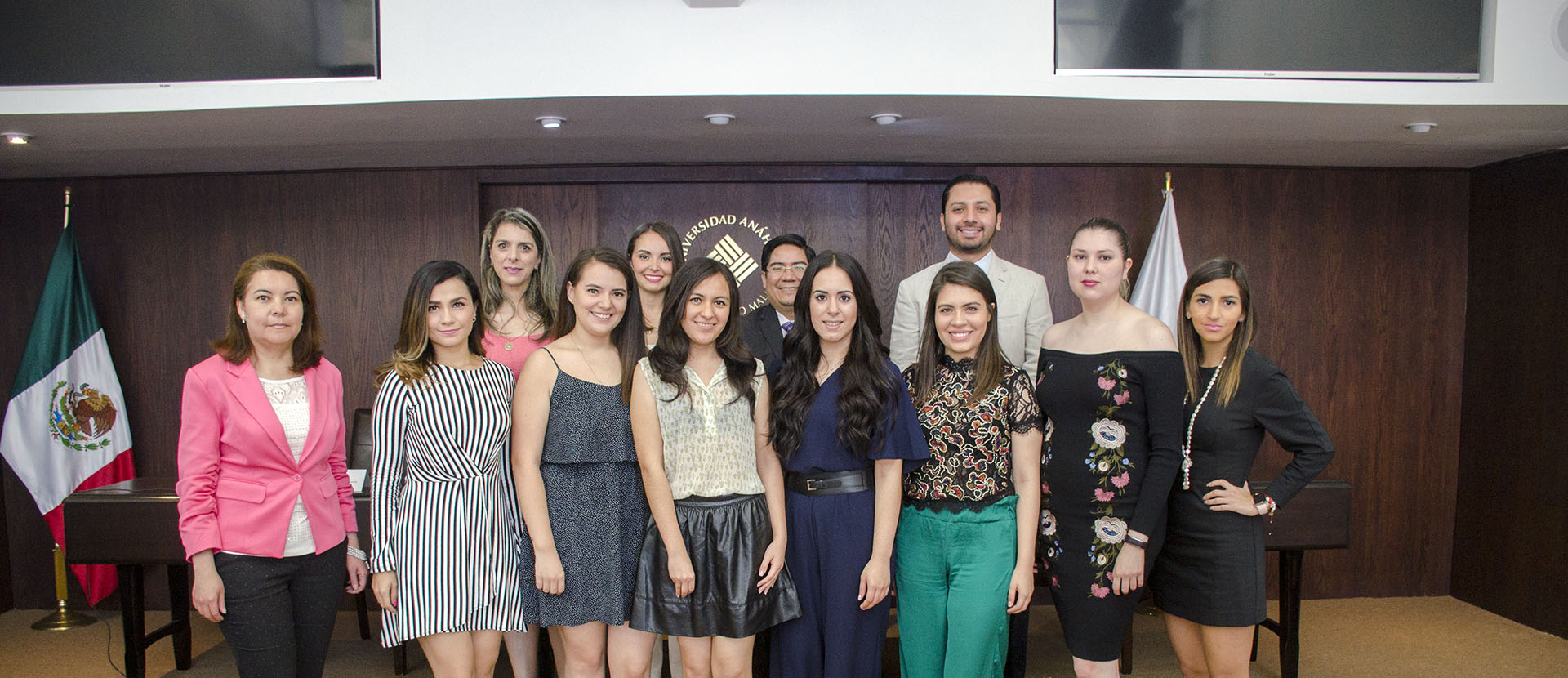 Enhorabuena a la Comunidad de Extensión Universitaria