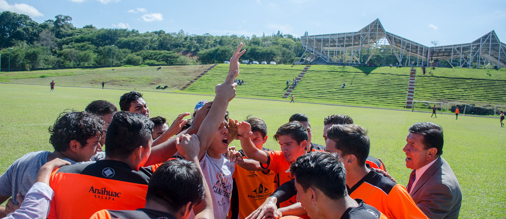 Victoria en Fútbol y Octava Jornada ABE