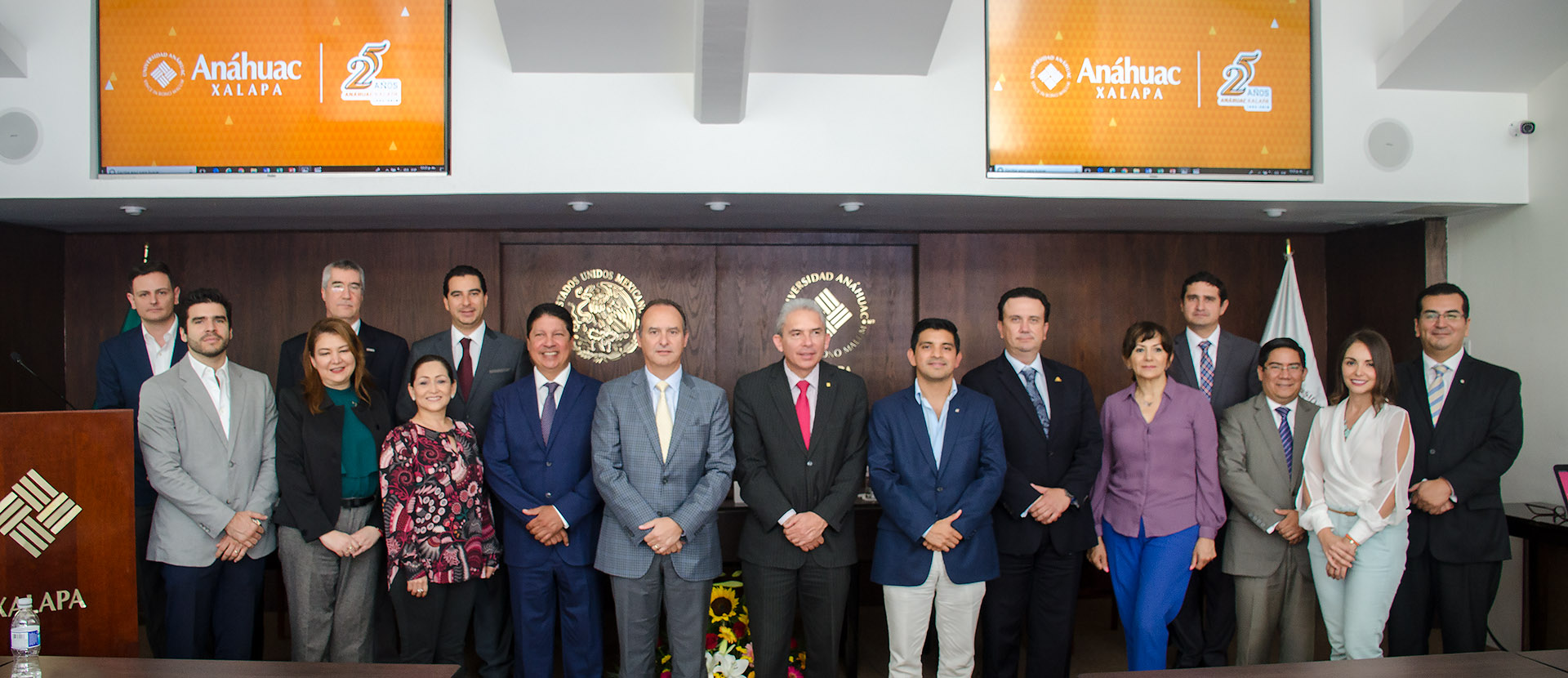 Firma de Convenio con la AAAVER