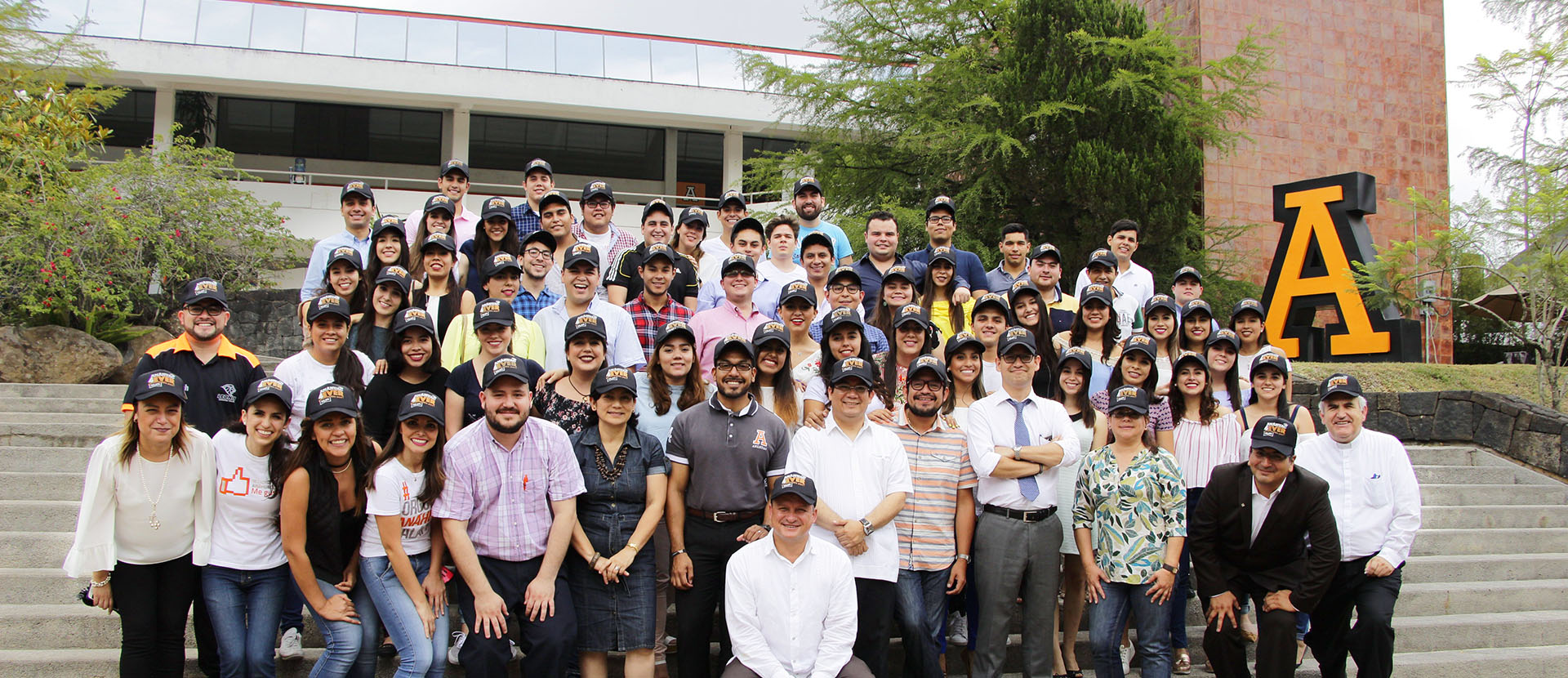 La Universidad Anáhuac Xalapa despide a la Generación 2017