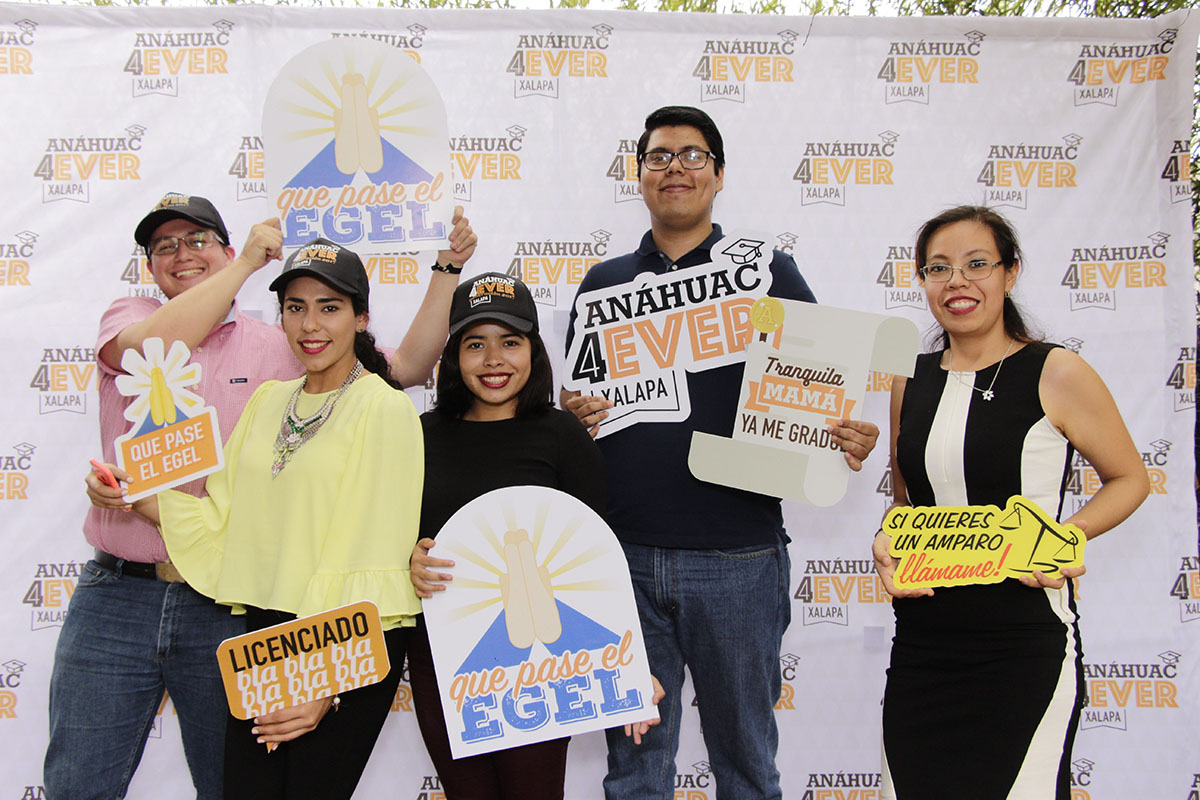 7 / 16 - La Universidad Anáhuac Xalapa despide a la Generación 2017 7 / 16 - La Universidad Anáhuac Xalapa despide a la Generación 2017