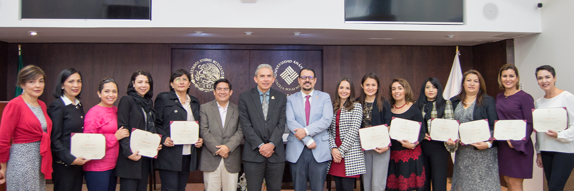 Concluye Diplomado en Asesoría Familiar
