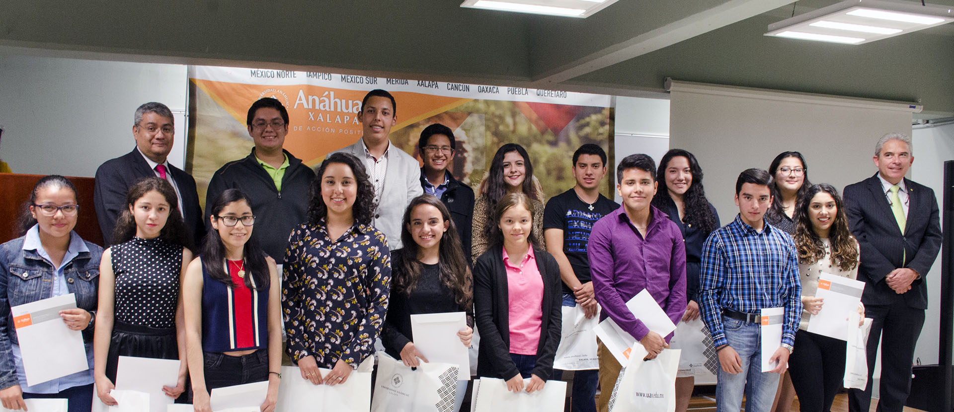 Entrega de Cartas de Admisión