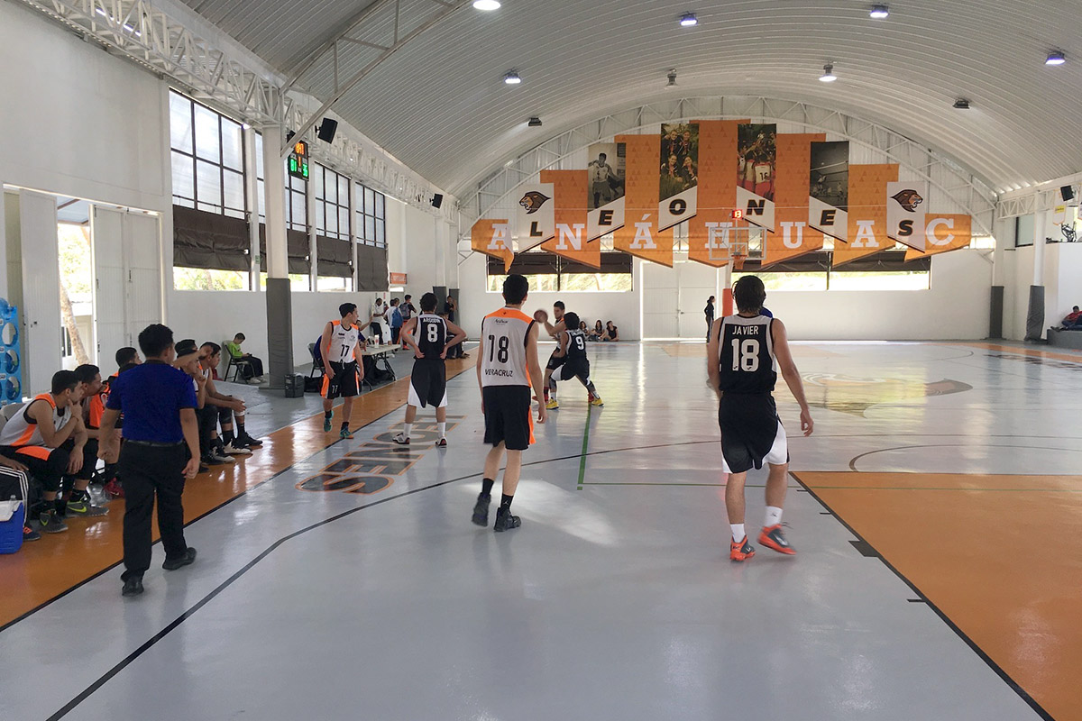 1 / 8 - Leones suben al primer lugar de su conferencia