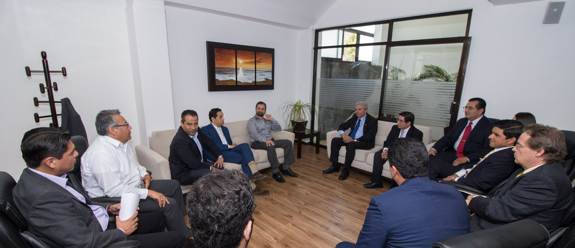 Visita del Secretario de Desarrollo Económico y Portuario