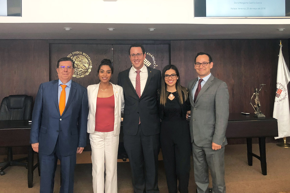 4 / 14 - Presentación de tesinas del Seminario de Investigación II
