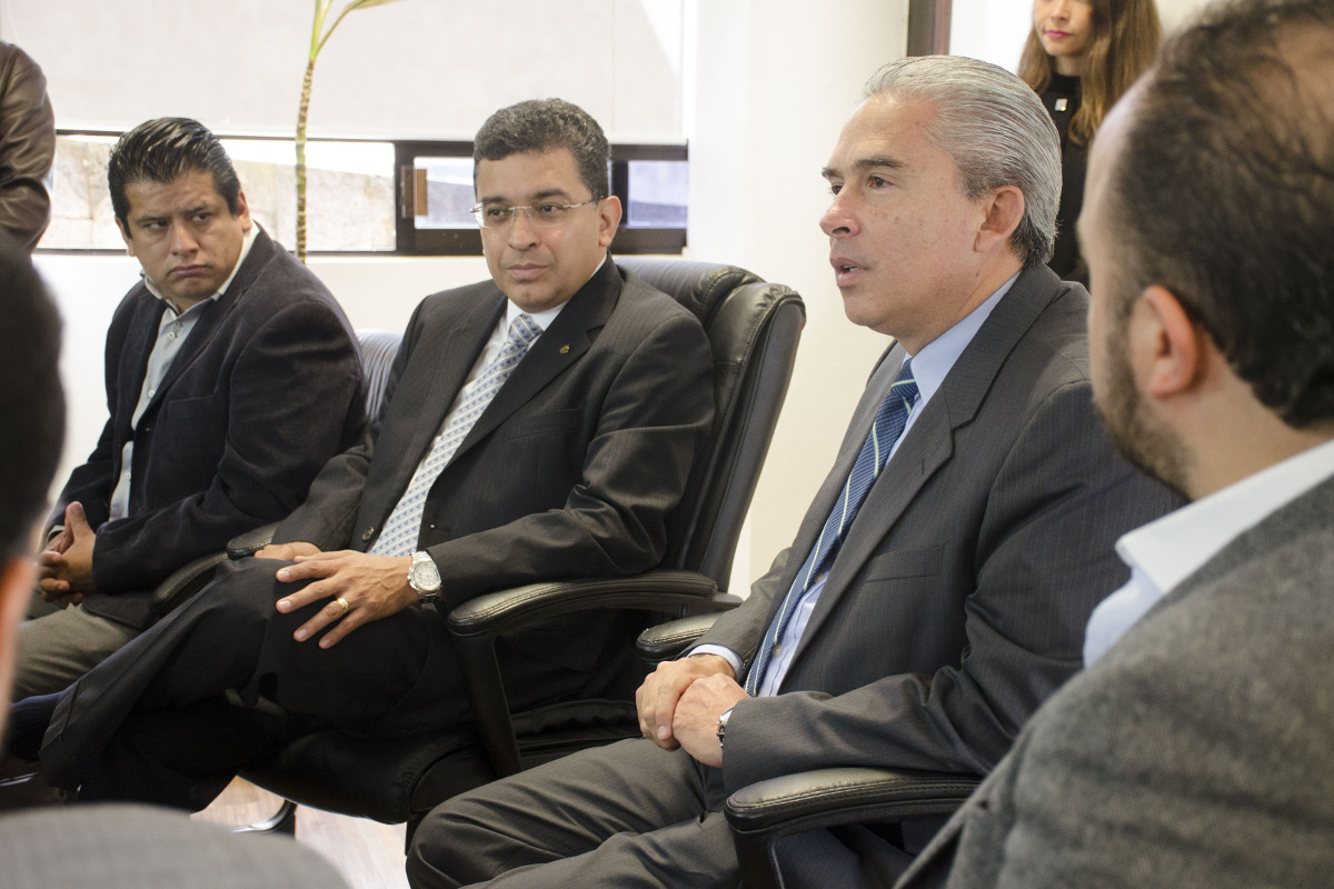 1 / 4 - Firma de convenio de colaboración con CANACO SERVYTUR Xalapa 1 / 4 - Firma de convenio de colaboración con CANACO SERVYTUR Xalapa