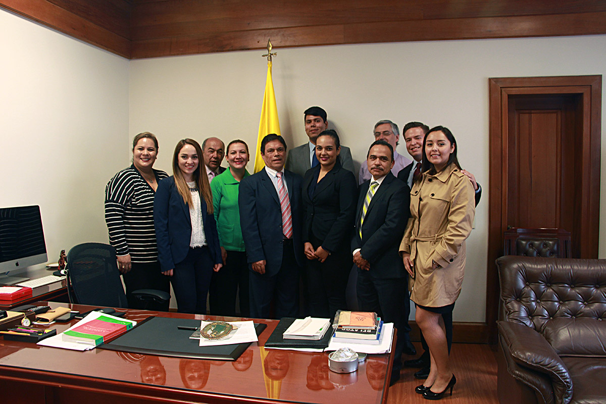 15 / 20 - Viaje académico a Bogotá Colombia 15 / 20 - Viaje académico a Bogotá Colombia