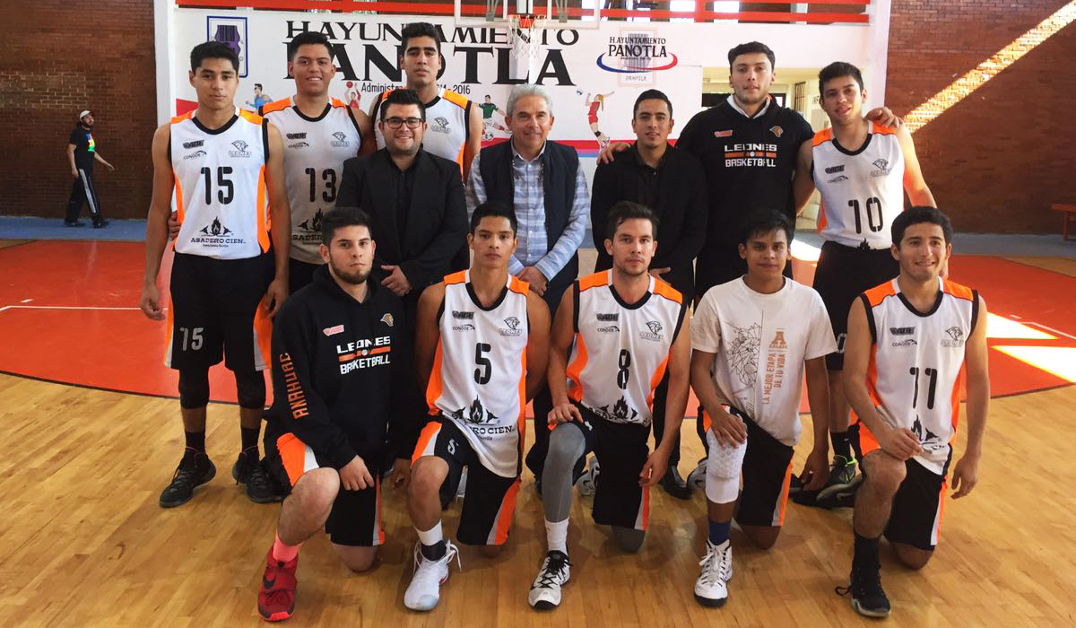 1 / 3 - Leones Campeones del Pre-Nacional de CONDDE 1 / 3 - Leones Campeones del Pre-Nacional de CONDDE