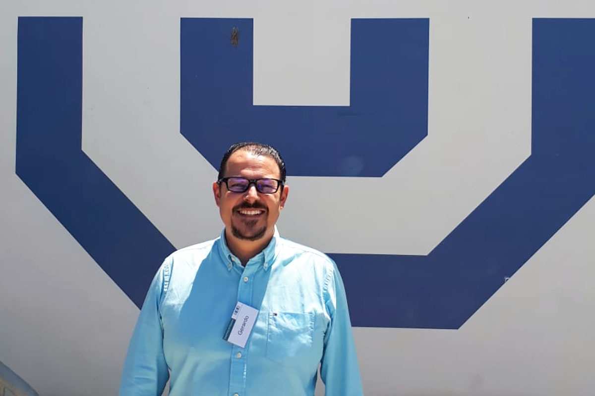 2 / 2 - Mtro. Gerardo Hernández Márquez, Coordinador de la Escuela de Psicología. 2 / 2 - Mtro. Gerardo Hernández Márquez, Coordinador de la Escuela de Psicología.