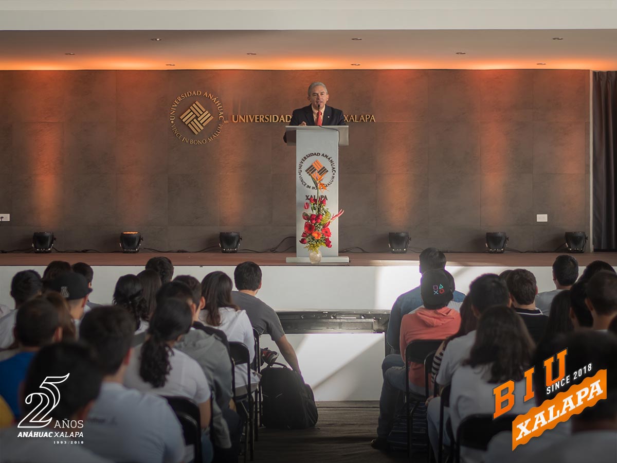8 / 134 - Bienvenida Integral Universitaria 2018 8 / 134 - Bienvenida Integral Universitaria 2018