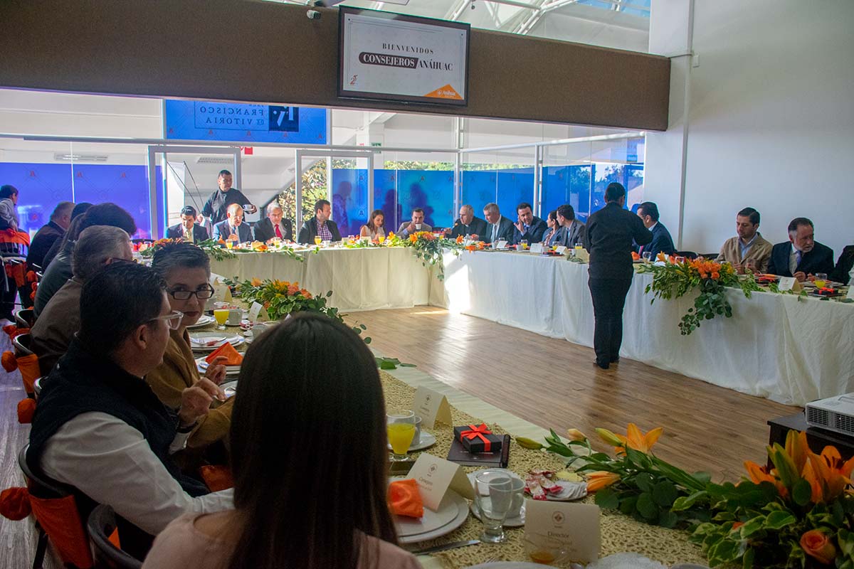 3 / 6 - Desayuno Anual de Consejeros Anáhuac