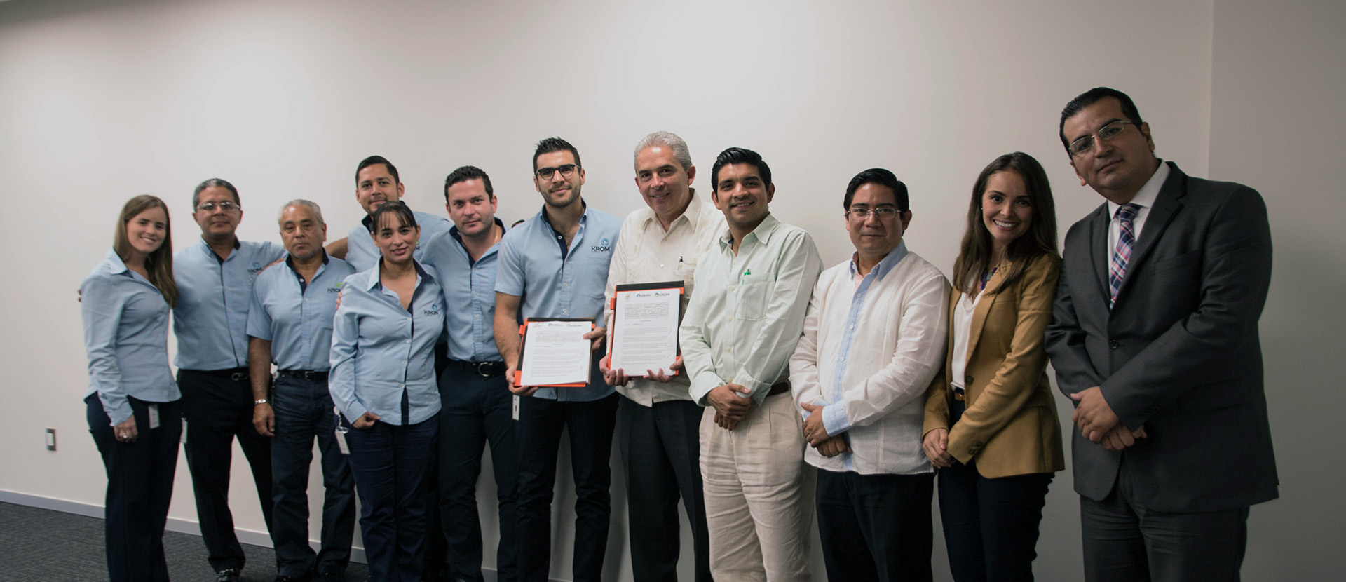 Firma de convenio de colaboración con KROM
