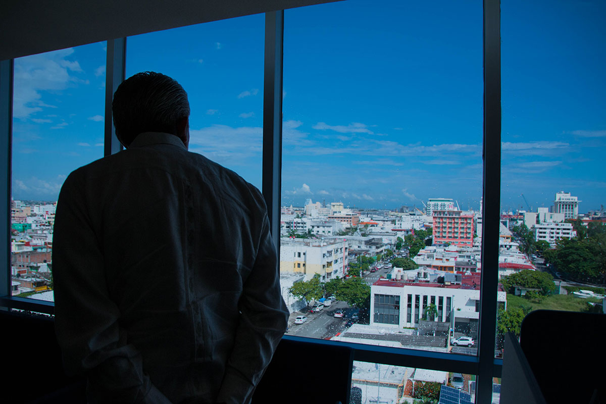 4 / 12 - Firma de convenio de colaboración con KROM 4 / 12 - Firma de convenio de colaboración con KROM