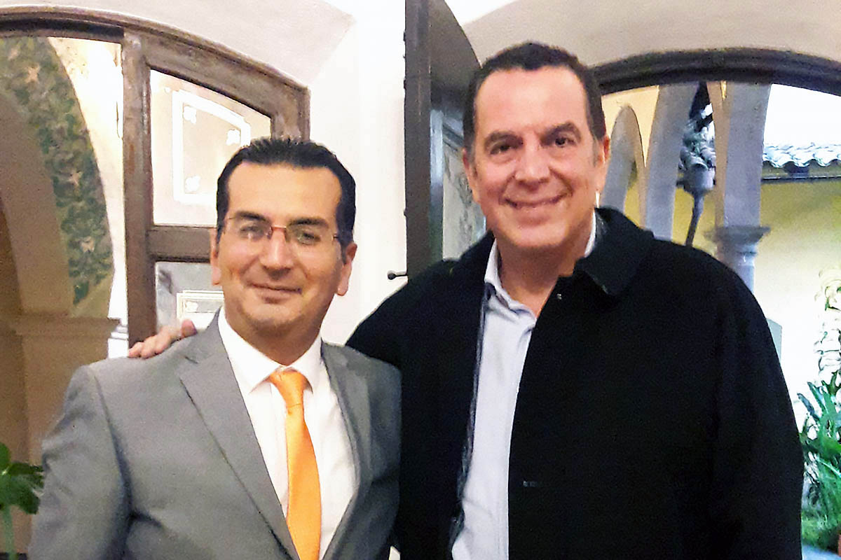 1 / 2 - Omar Torres Fernández y Ernesto Pérez Astorga. 1 / 2 - Omar Torres Fernández y Ernesto Pérez Astorga.