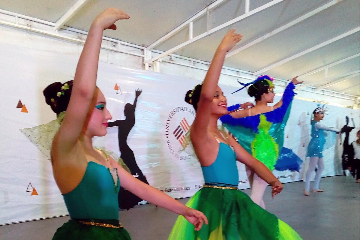 10 / 11 - El talento de los Jóvenes Veracruzanos de manifiesto en el 2° Encuentro de Danza