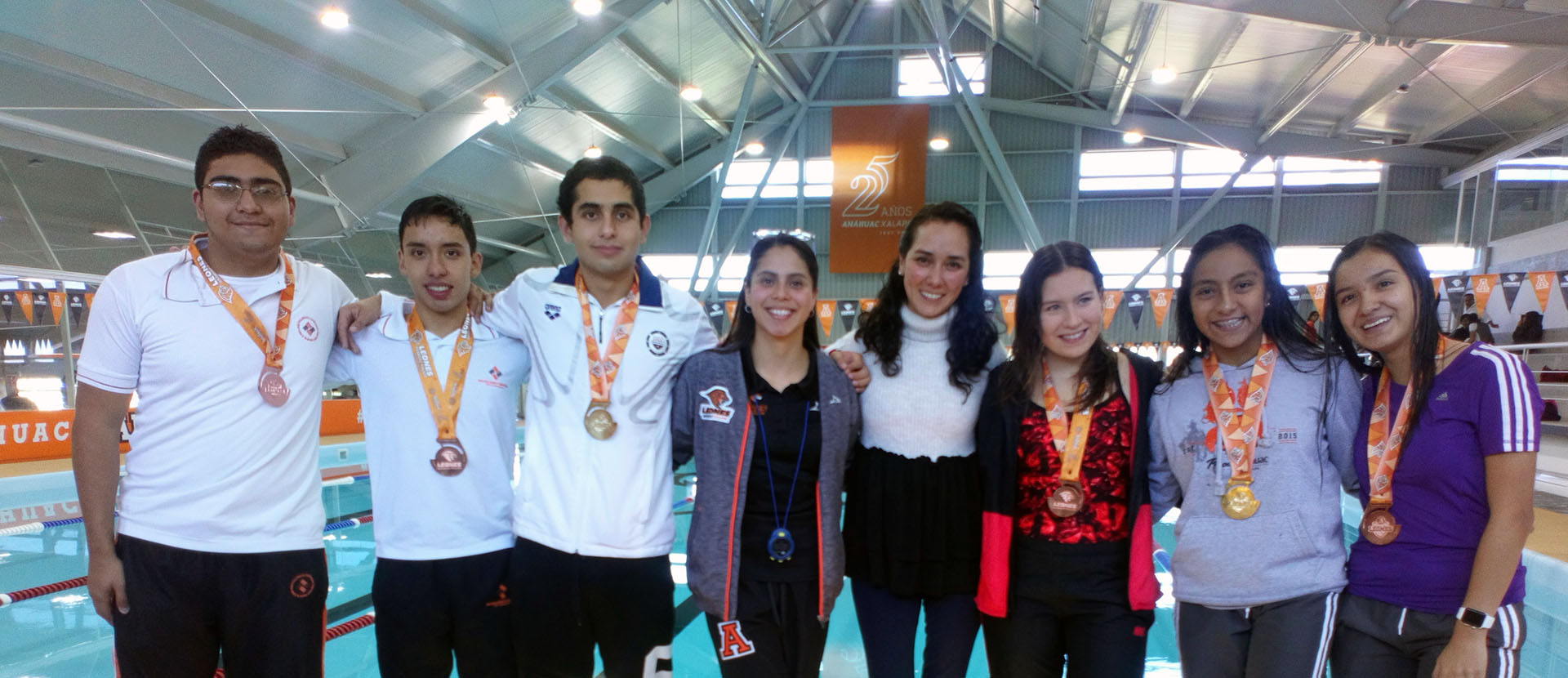 Prepa Anáhuac Xalapa celebra Competencia de Natación