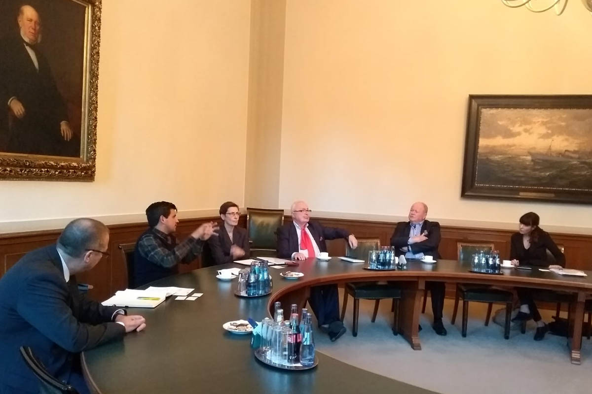 4 / 5 - Presidente del Consejo Consultivo de Negocios Internacionales en Misión Empresarial a