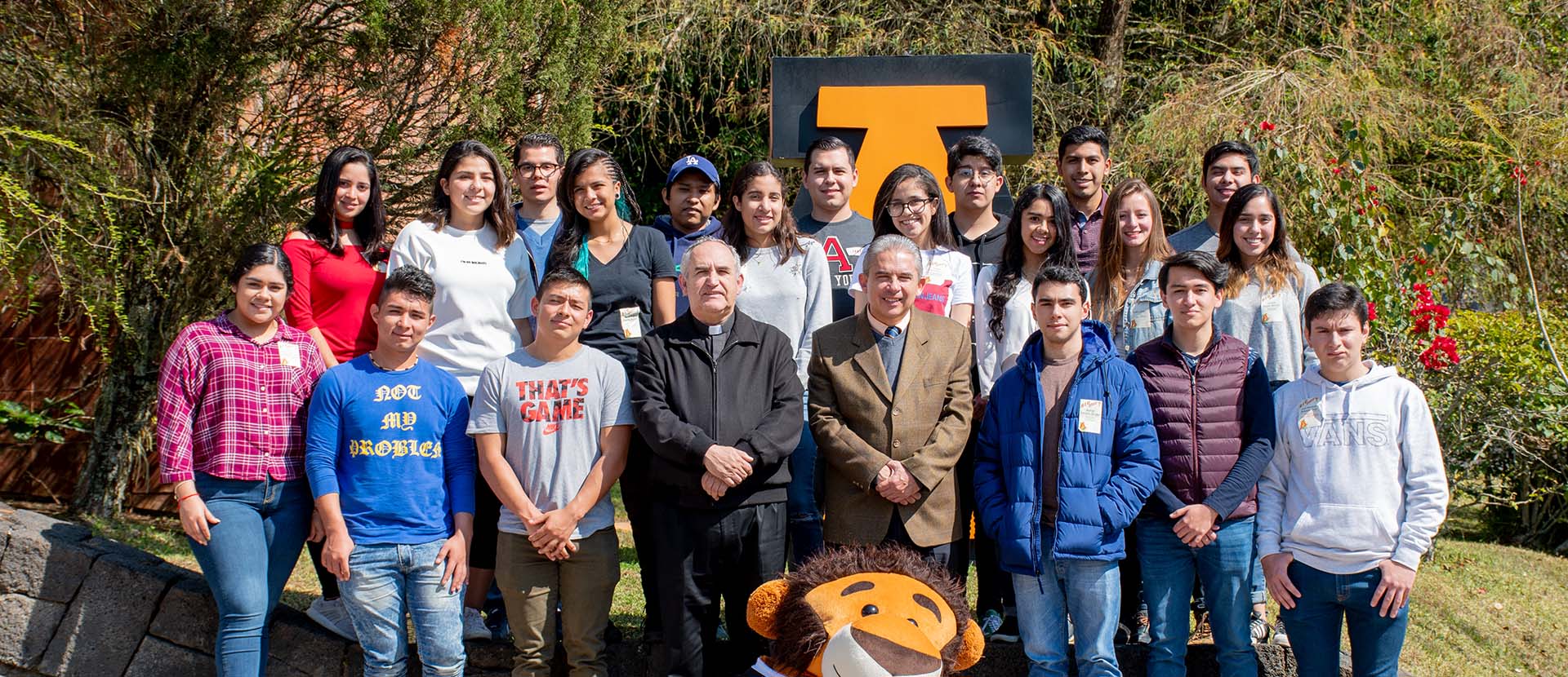 Calurosa Bienvenida a Estudiantes que se integran en este Invierno